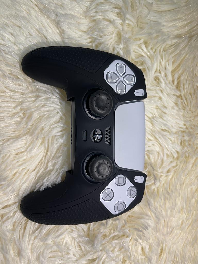 COVER - DE SILICONA NEGRO CONTROL / PS5